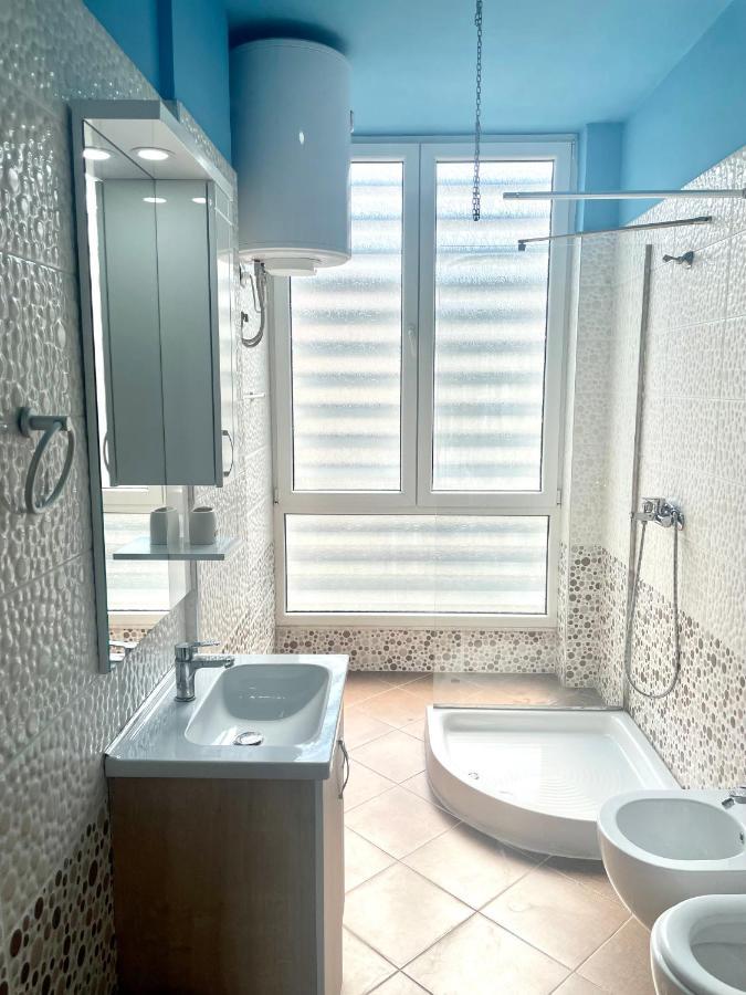 Modern & Cozy Apartment Tirana Exterior foto